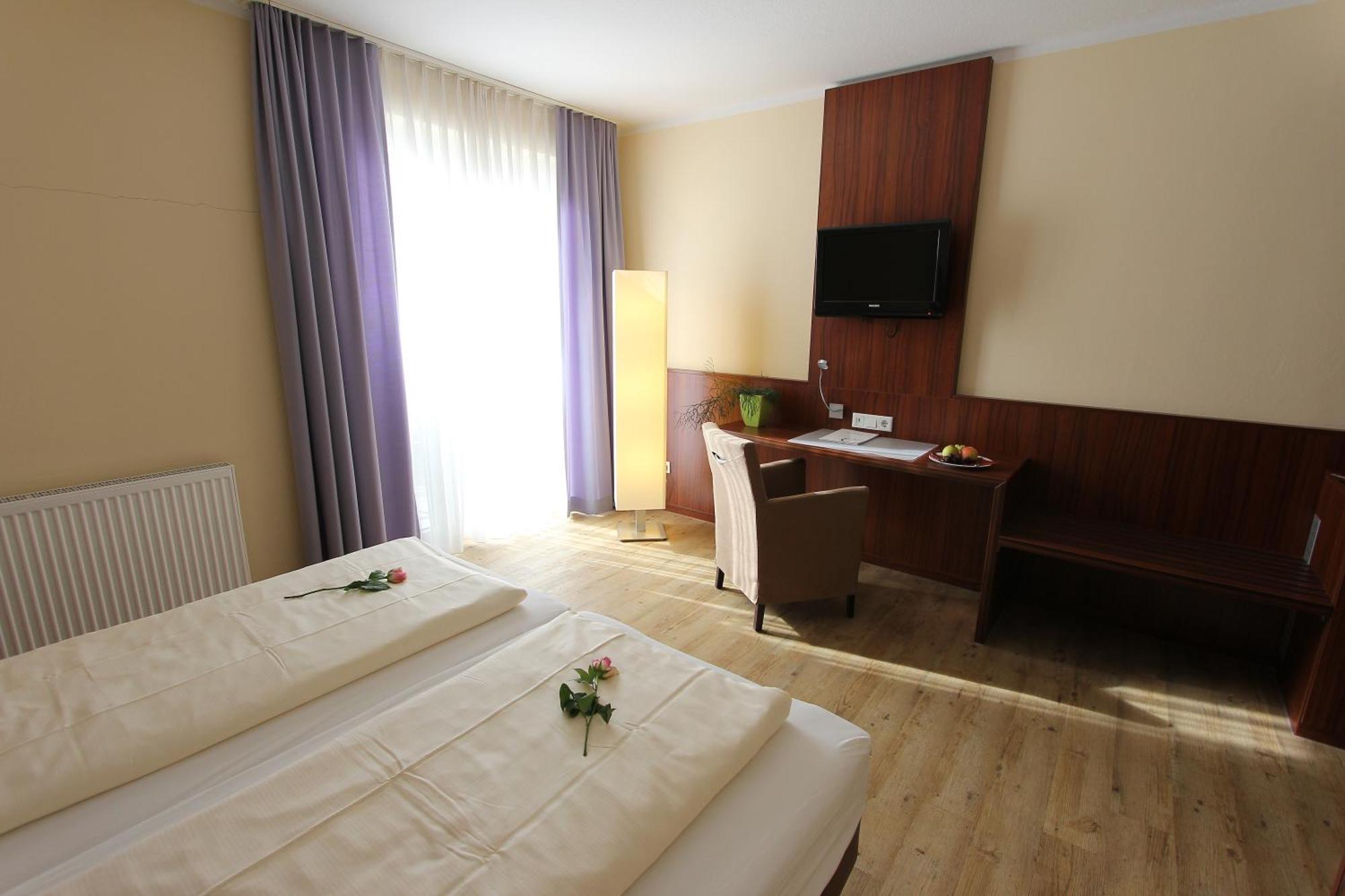 Akzent Hotel Restaurant Jonathan Lippstadt Buitenkant foto