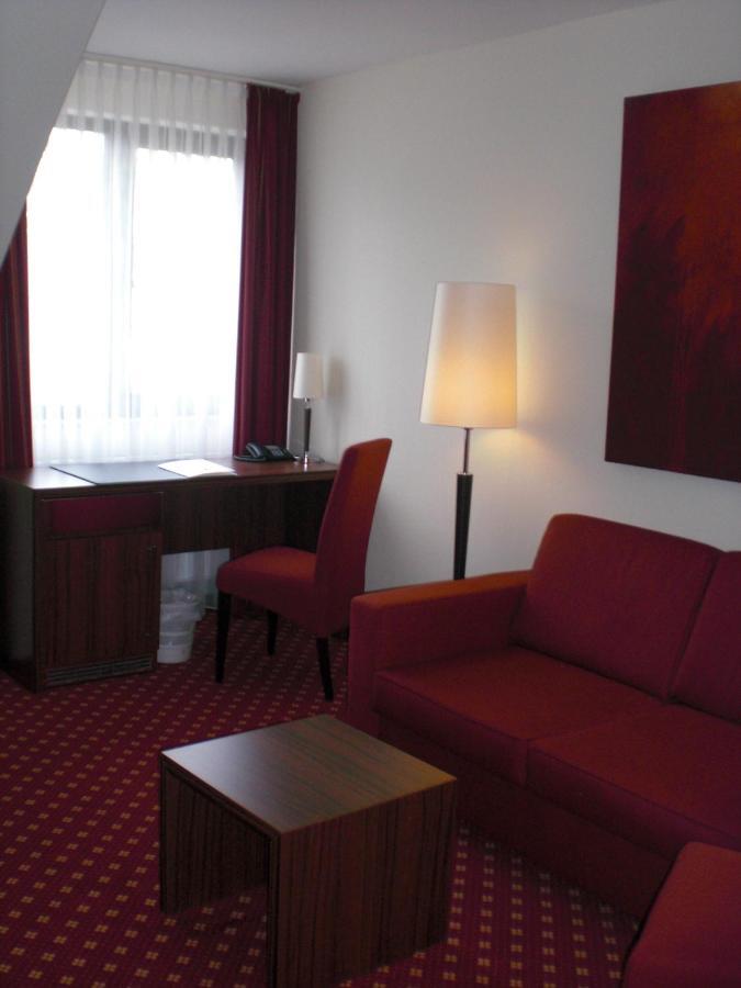 Akzent Hotel Restaurant Jonathan Lippstadt Buitenkant foto